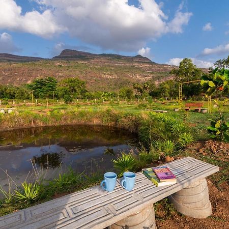 Saffronstays Vyom Farms 카르자트 외부 사진