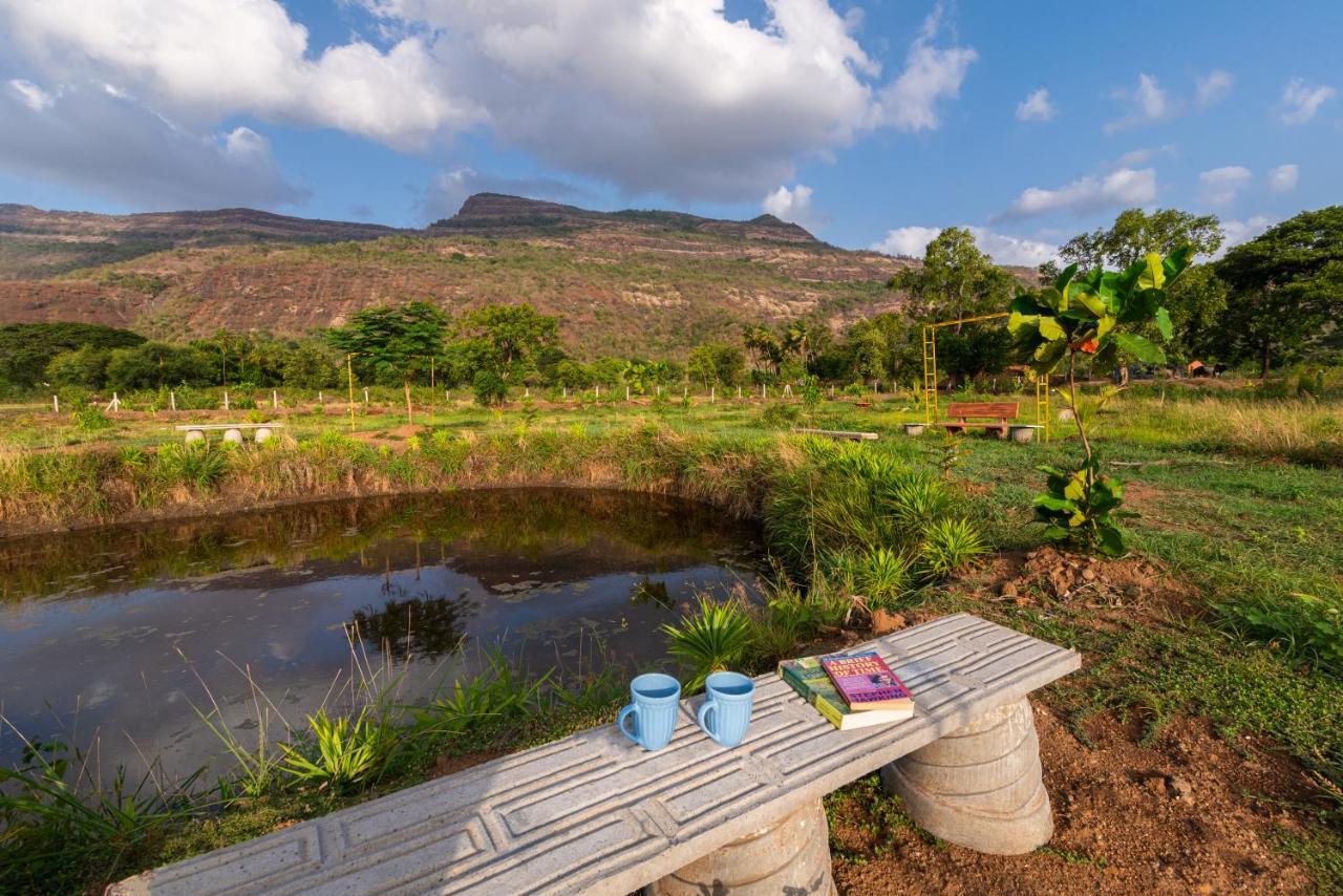 Saffronstays Vyom Farms 카르자트 외부 사진